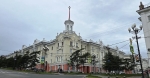 Дом со шпилем