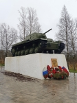 Памятник КВ-1Э