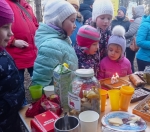 Дети на празднике
