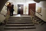 Входная лестница углового подъезда