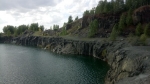 Вода и камень